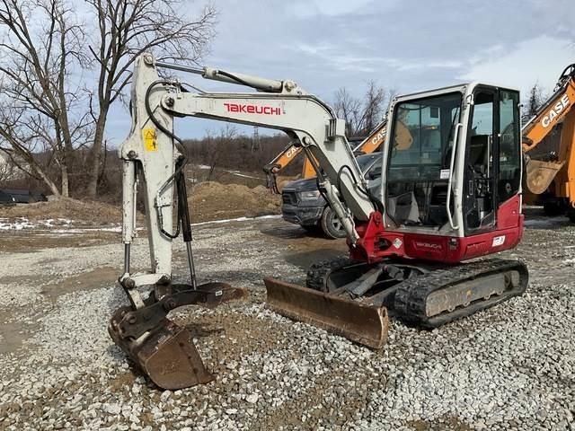 Takeuchi TB240 Paletli ekskavatörler