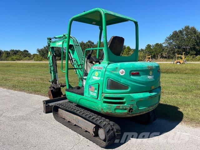 Takeuchi TB240 Paletli ekskavatörler