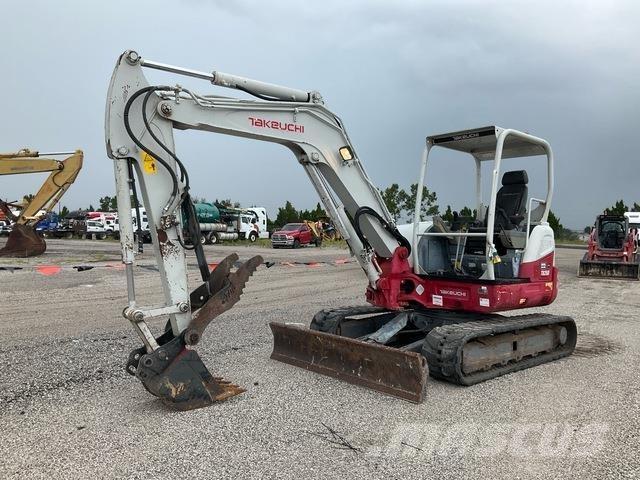 Takeuchi TB260 Paletli ekskavatörler