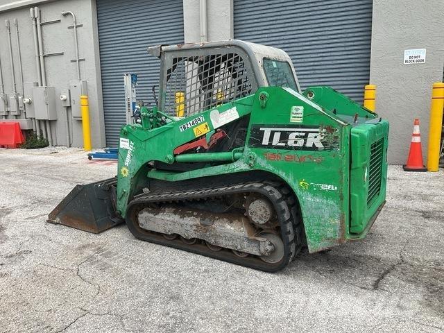 Takeuchi TL6R Skid steer loderler
