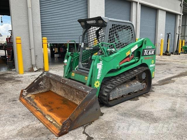 Takeuchi TL6R Skid steer loderler