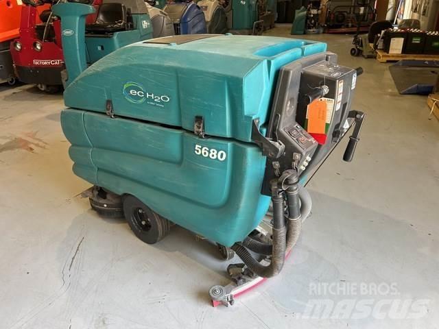 Tennant 5680 Kurutmalı temizleme makineleri