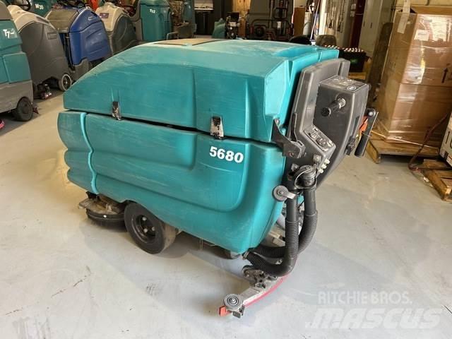 Tennant 5680 Kurutmalı temizleme makineleri