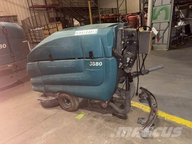 Tennant 5680 Kurutmalı temizleme makineleri