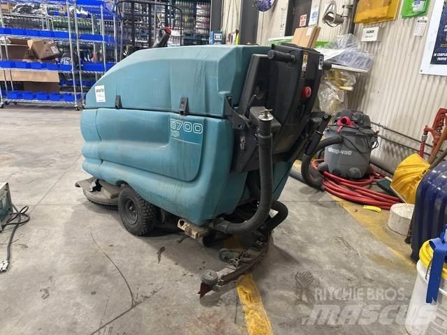 Tennant 5700XP Kurutmalı temizleme makineleri