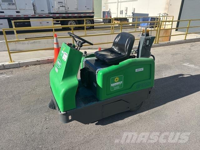 Tennant 6100 İç mekan süpürme makineleri