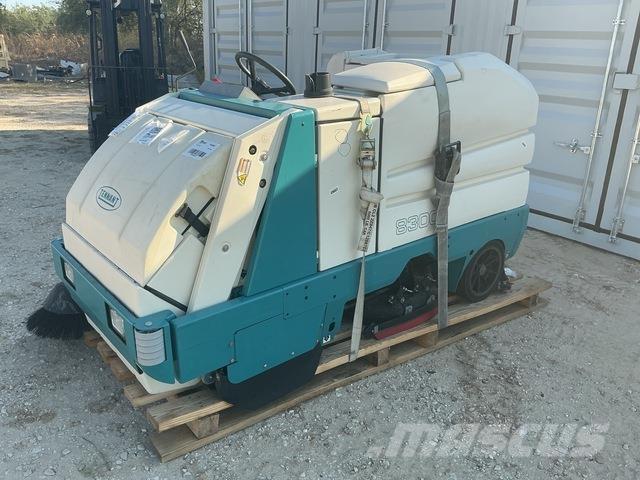 Tennant 8300 Kurutmalı temizleme makineleri