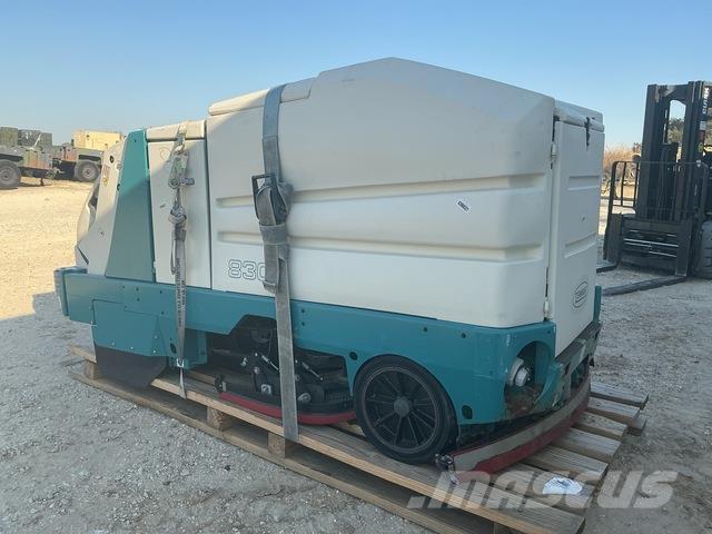 Tennant 8300 Kurutmalı temizleme makineleri