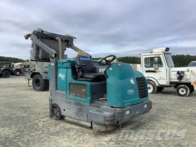 Tennant M20 İç mekan süpürme makineleri