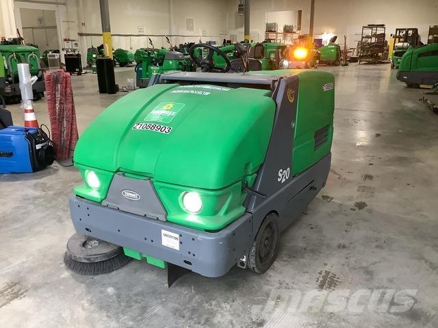 Tennant S20 İç mekan süpürme makineleri