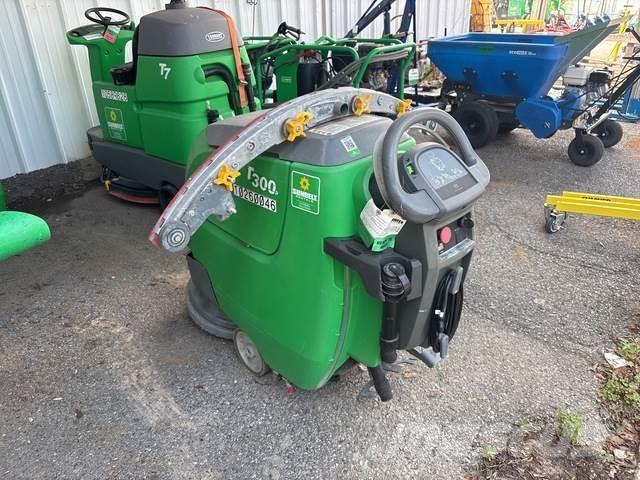 Tennant T300E Kurutmalı temizleme makineleri