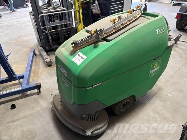 Tennant T600E Kurutmalı temizleme makineleri