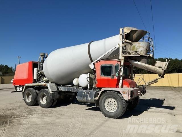 Terex FD3000 Diger kamyonlar
