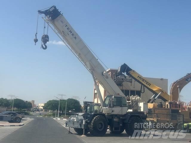 Terex RT555 Arazi Tipi Vinçler (RT)
