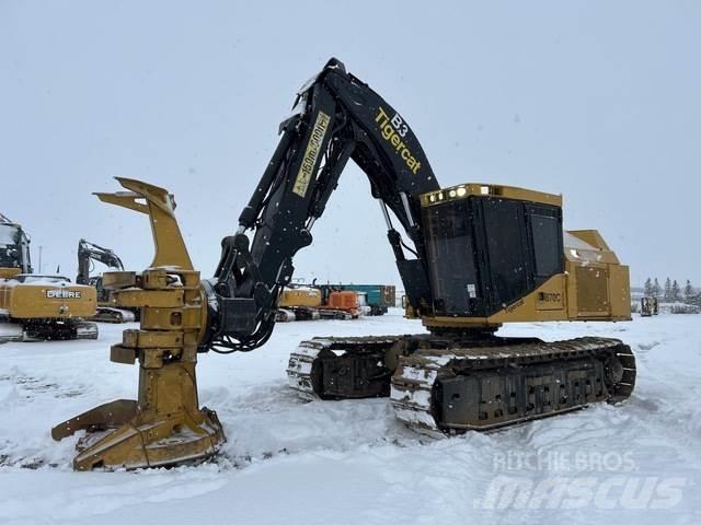 Tigercat 870C Ağaç kesici istifleyiciler