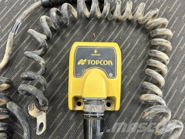 Topcon  Diger