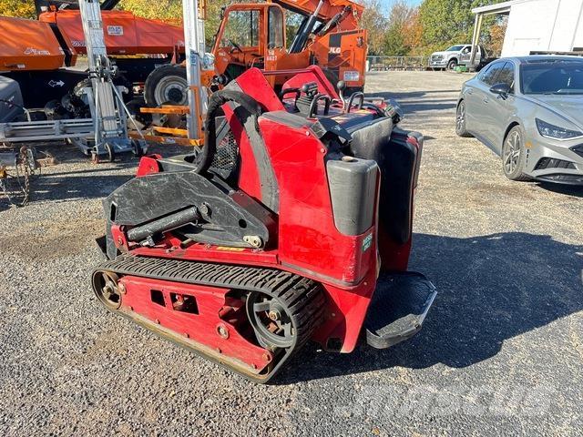 Toro TX1000 Skid steer loderler