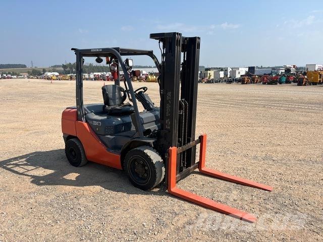 Toyota 8DFU30 Diger