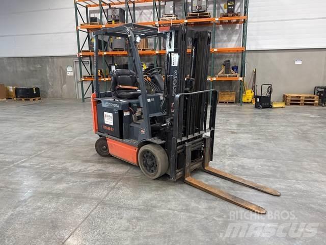 Toyota 8FBCU25 Elektrikli forkliftler