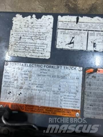 Toyota 8FBCU25 Elektrikli forkliftler