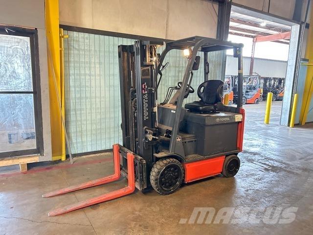 Toyota 8FBCU25 Elektrikli forkliftler