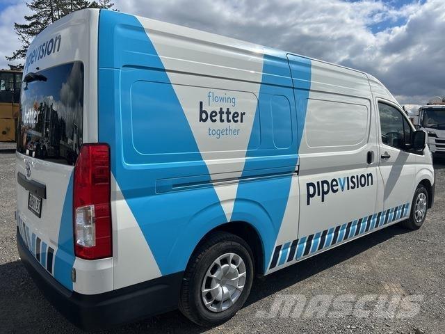Toyota HiAce Panel vanlar