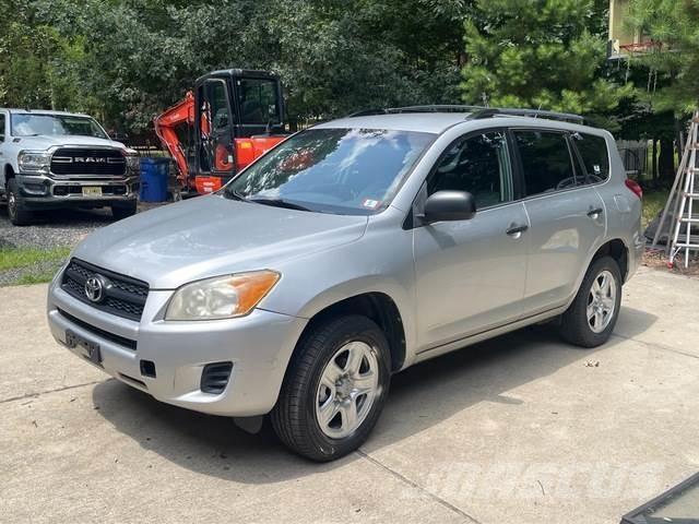 Toyota RAV4 Otomobiller