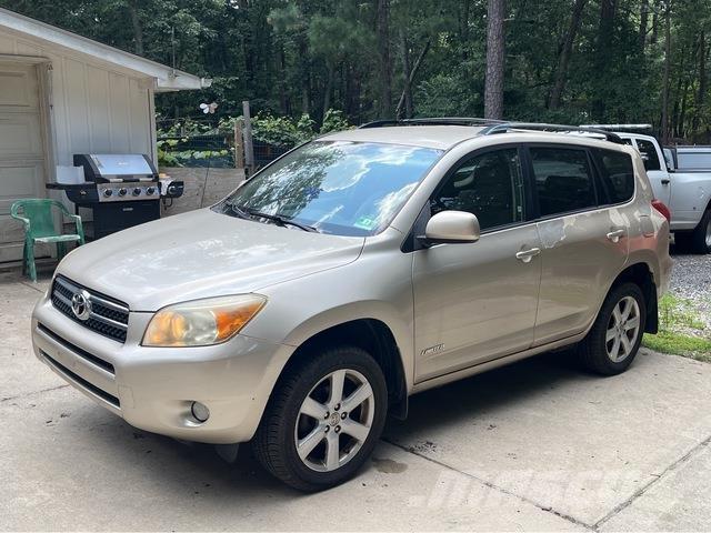 Toyota RAV4 Otomobiller