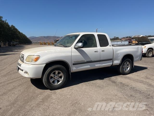 Toyota Tundra Pikaplar