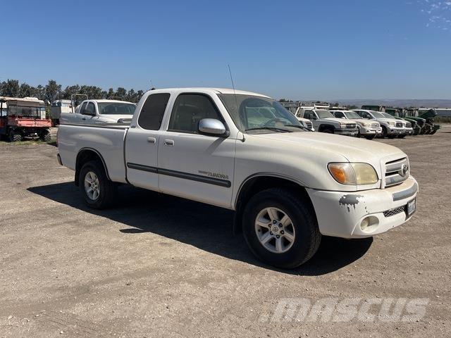 Toyota Tundra Pikaplar