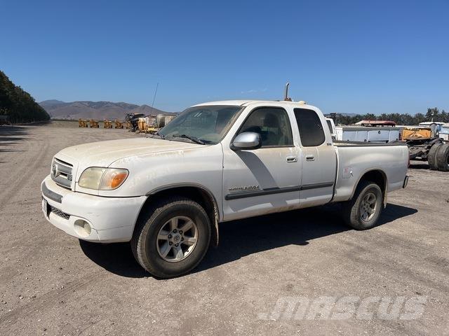 Toyota Tundra Pikaplar