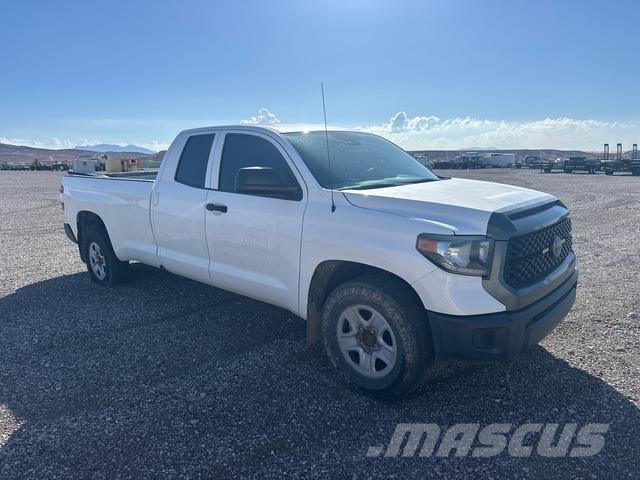 Toyota Tundra Pikaplar