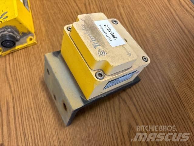 Trimble AS400 Diger