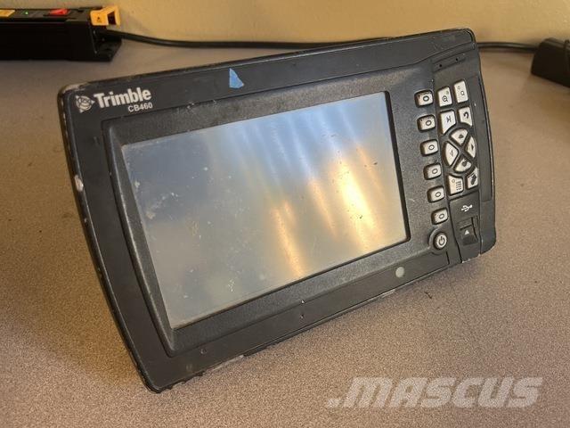 Trimble CB460 Diger