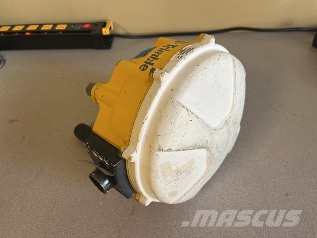 Trimble MS992 Diger