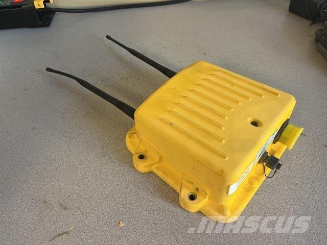 Trimble SNR910 Diger