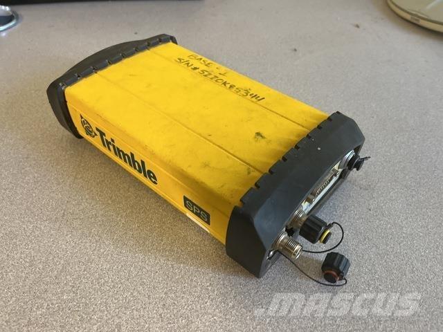 Trimble SPS855 Diger