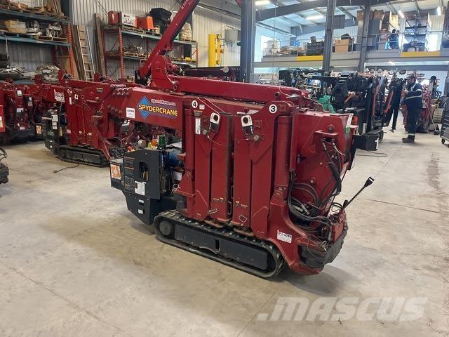 Unic URW295 Mini vinçler