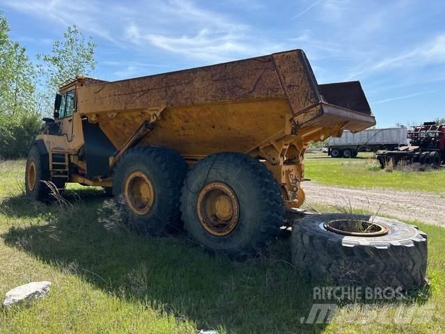 Volvo A25C 6x6 Belden kirma kaya kamyonu