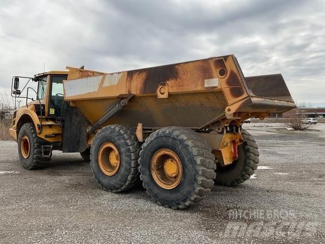 Volvo A25F Belden kirma kaya kamyonu