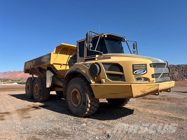 Volvo A35F Belden kirma kaya kamyonu