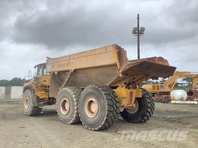 Volvo A40D Belden kirma kaya kamyonu