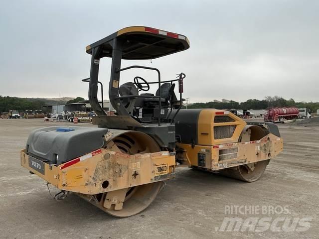 Volvo DD120B Çift tamburlu silindirler