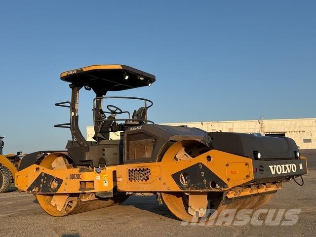 Volvo DD120C Çift tamburlu silindirler