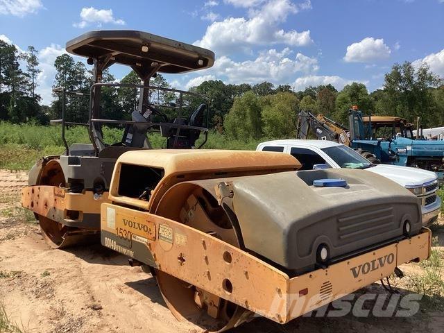 Volvo DD140 Çift tamburlu silindirler