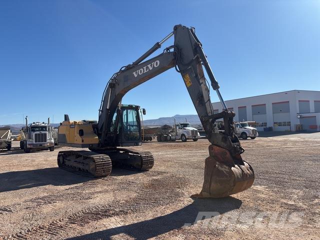 Volvo EC160DL Paletli ekskavatörler