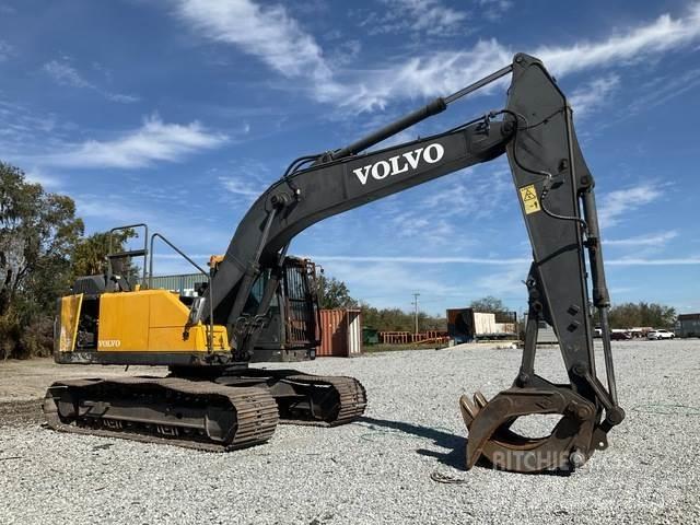 Volvo EC220EL Paletli ekskavatörler