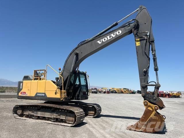 Volvo EC220EL Paletli ekskavatörler