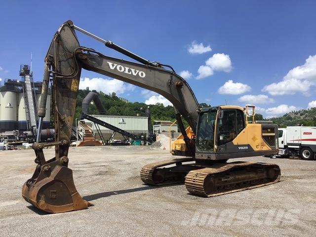 Volvo EC250EL Paletli ekskavatörler