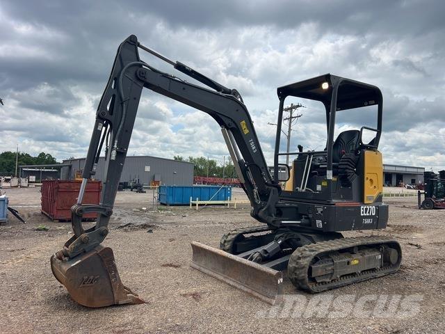 Volvo EC27D Paletli ekskavatörler
